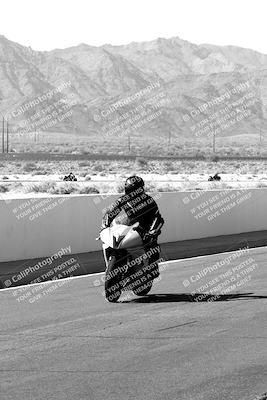 media/Apr-10-2022-SoCal Trackdays (Sun) [[f104b12566]]/Around the Pits/